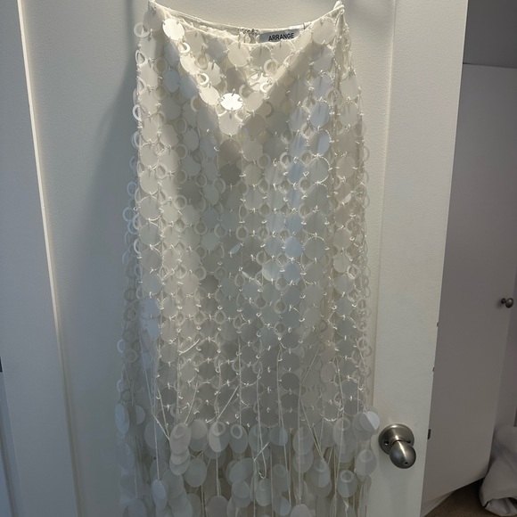 ARRANGE Sequin Skirt - Picture 2 of 6